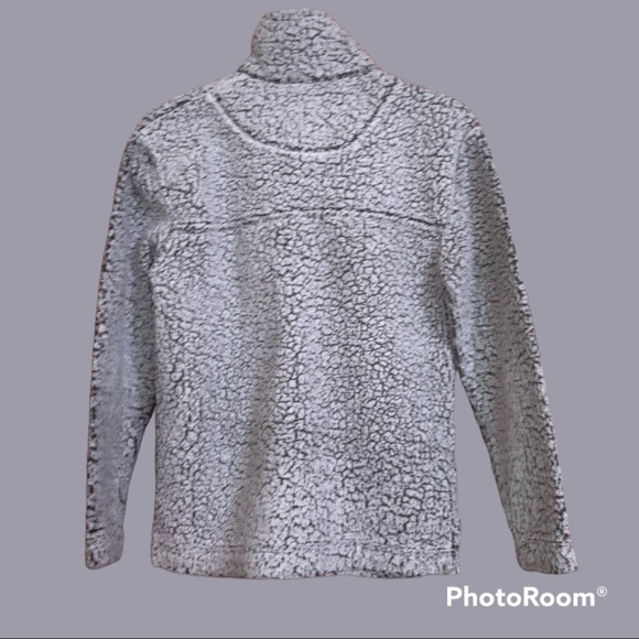 Fuzzy Sherpa Pullover XS - Picture 2 of 8